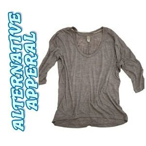Perfect comfort tee with Dolman type sleeve